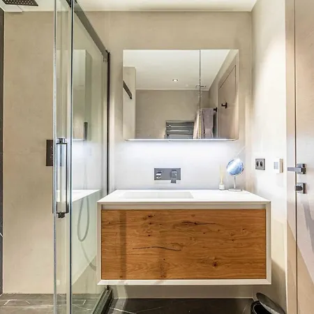 公寓 Superb One Bedroom Flat And Terrace - Center *